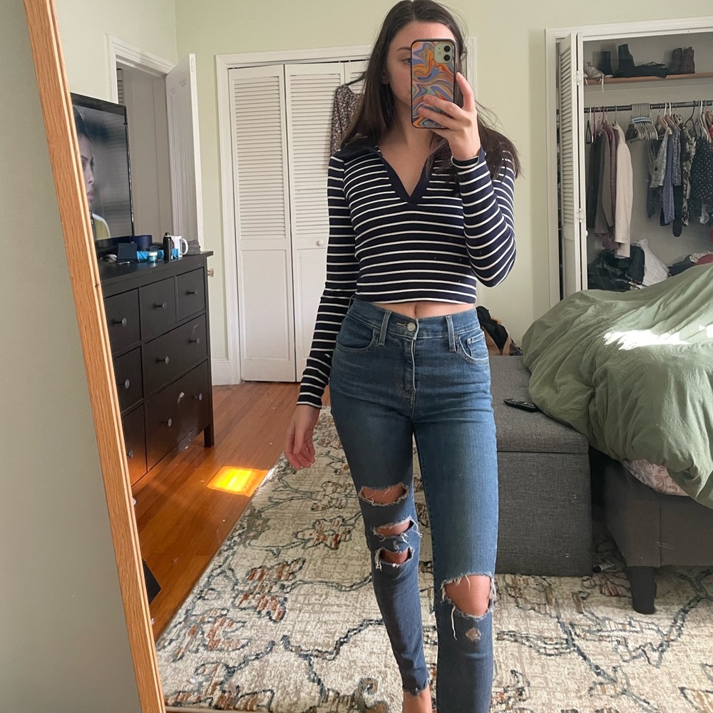 Abercrombie NWT xxs blue and white striped long sleeve
